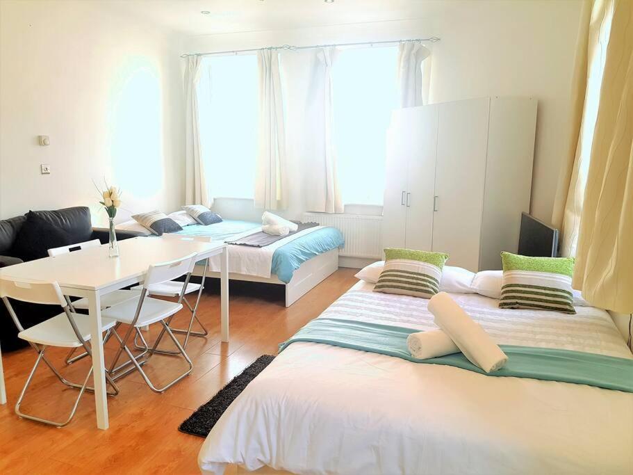 Excellent Studio Flat In Londres Extérieur photo